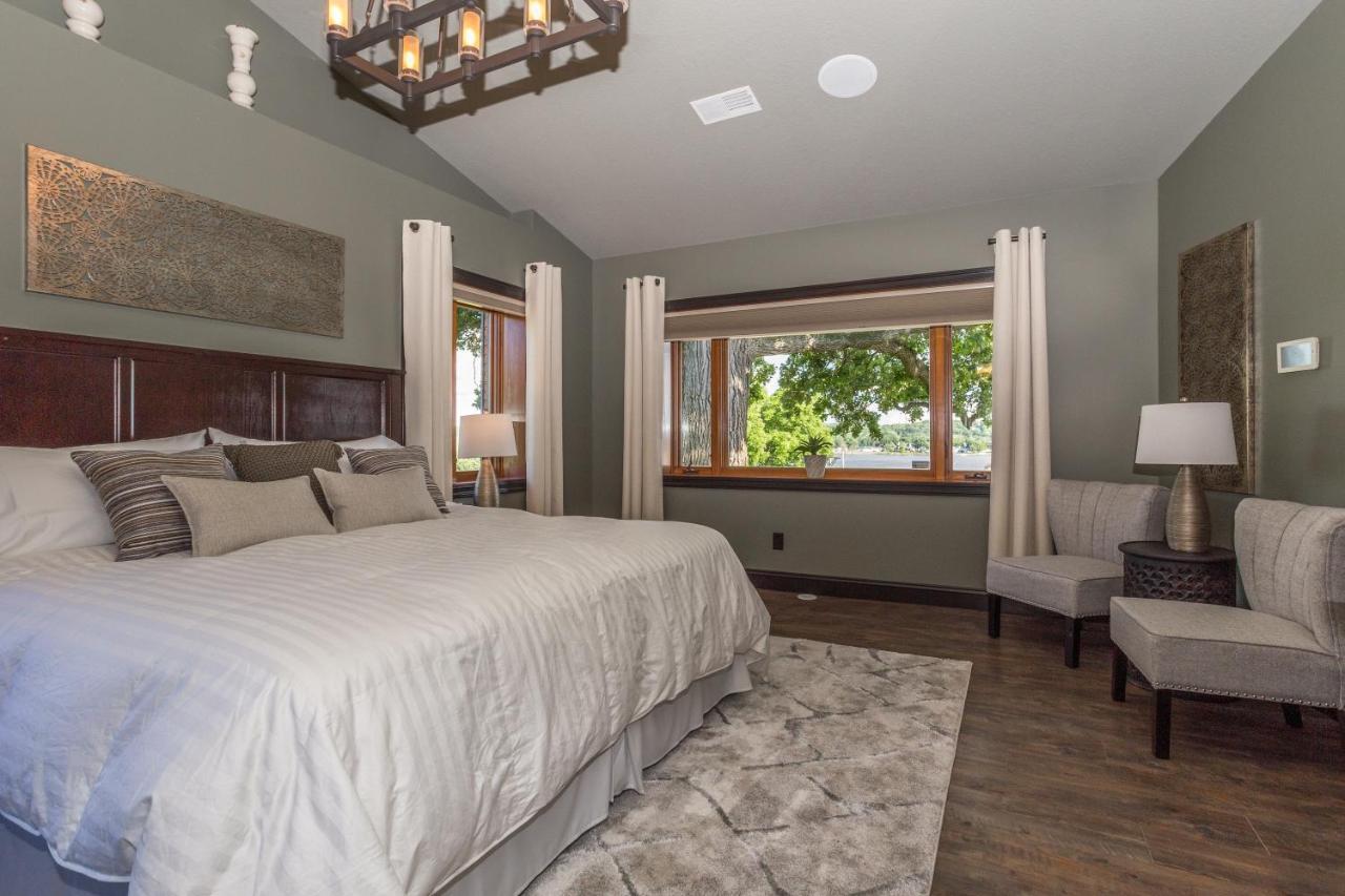 River View Lodge Le Claire 外观 照片